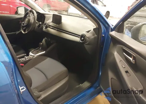 2019 Toyota Yaris Le из США, поврежденный, VIN 3MYDLBYV0KY500075